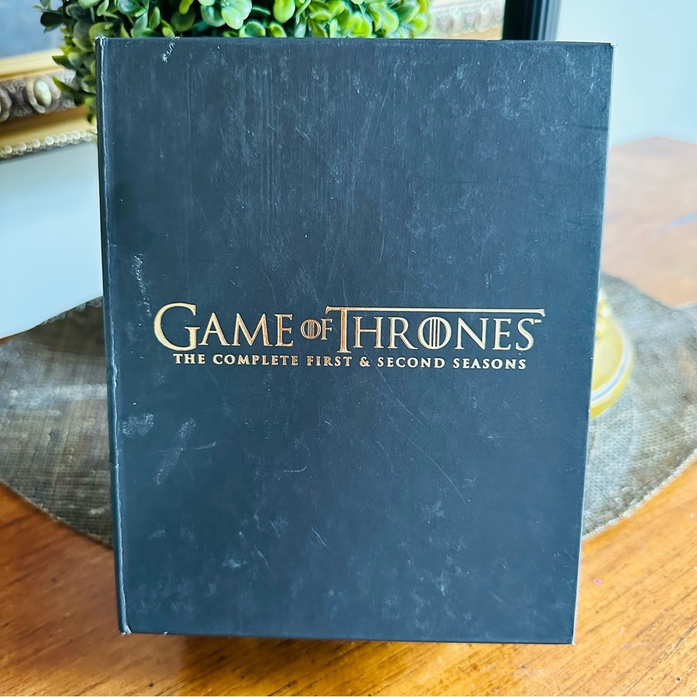 💚 GAME OF THRONES THE COMPLETE FIRST & SECOND SEASON  🎥 🍿 10 DISCS 📀📀📀